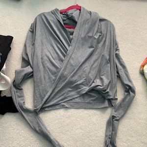 Lulu lemon workout sweater